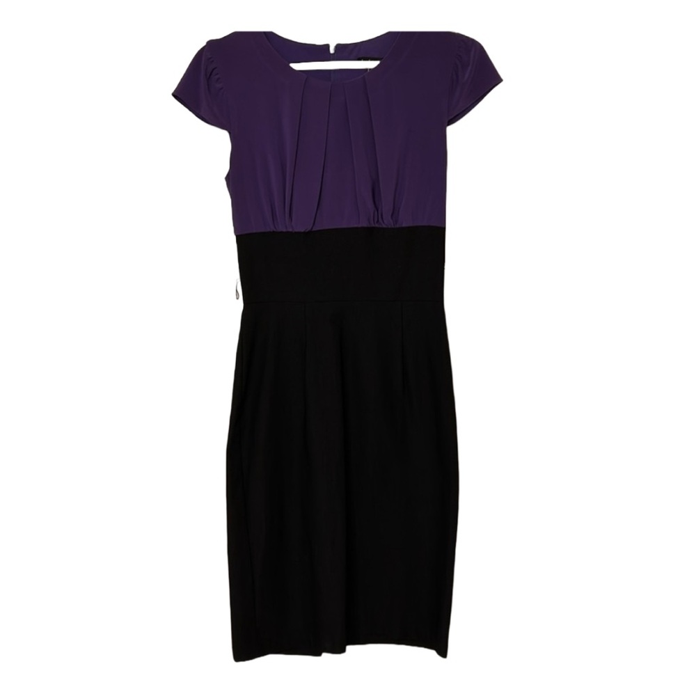 Ladies Le Chateau dress with stretch fabric. Like new condition. ⭐️